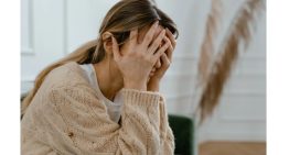 Los tres rasgos de personalidad que comparten las personas con ansiedad