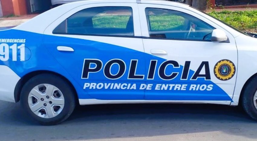 Un hombre fue acusado de intentar abusar de su expareja durante la visita navideña a sus hijos