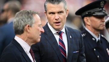 Las cuestionadas tácticas de Hegseth en Venezuela se convierten en un problema para Trump