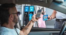 YPF analiza convertirse en la primera petrolera en permitir pagos con criptomonedas