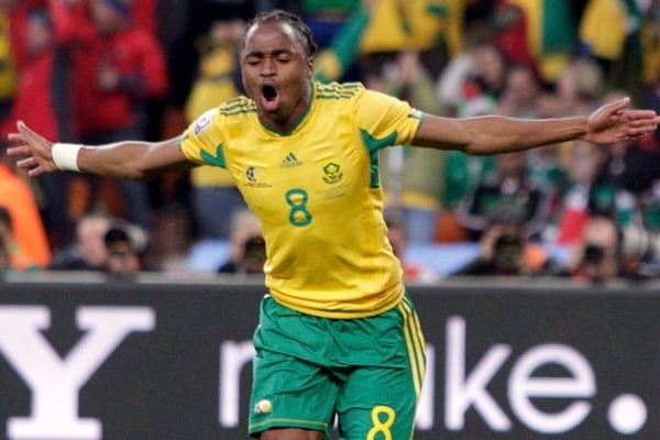 La alegría de Tshabalala tras su golazo a México en el partido inaugural de Sudáfrica 2010