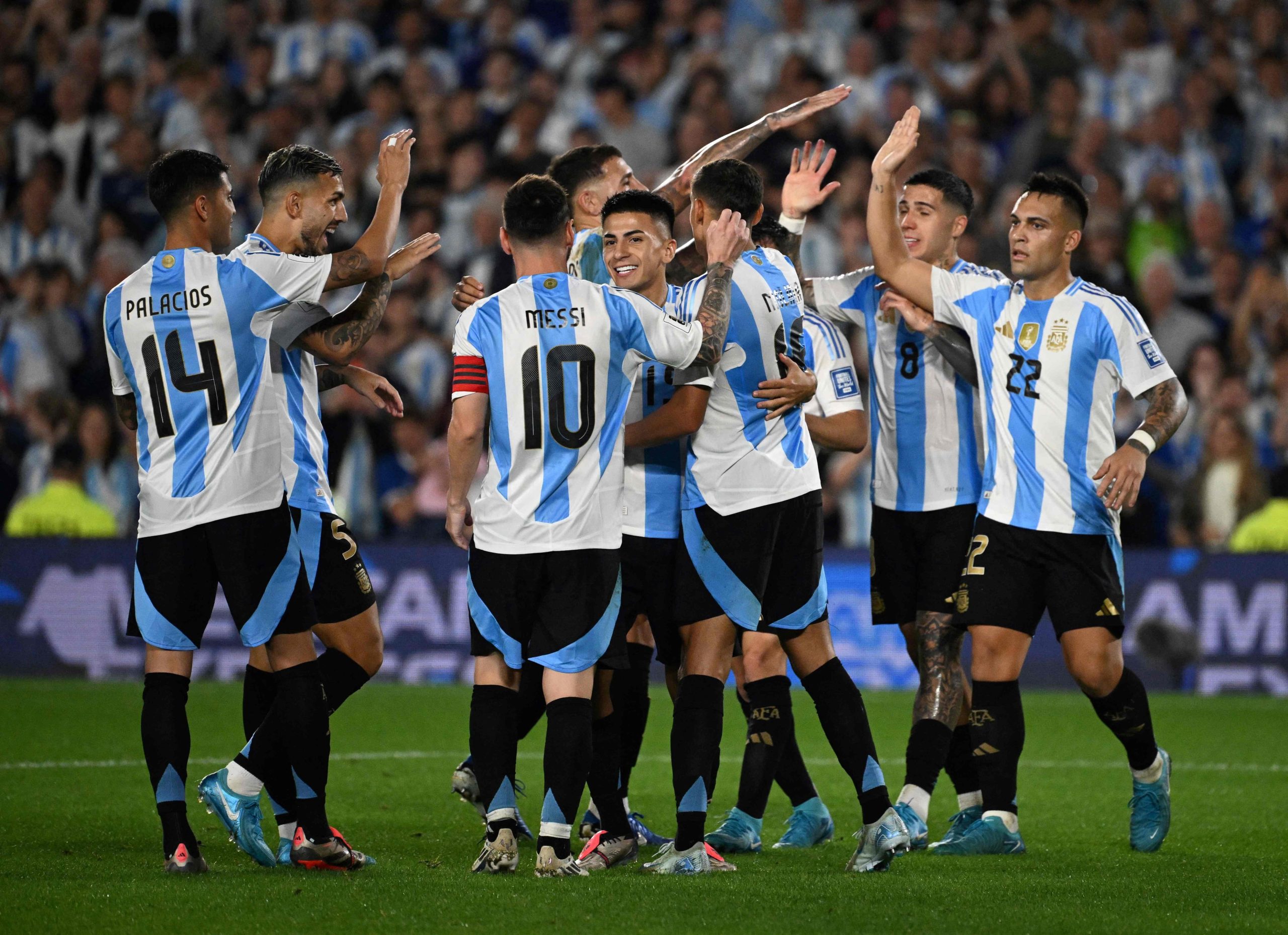 La selección argentina se clasificó al Mundial 2026 e intentará defender el título obtenido en Qatar 2022