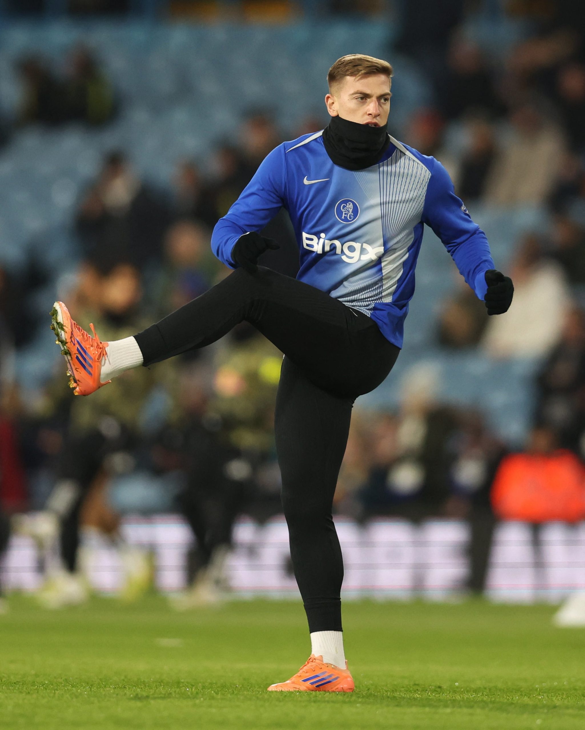 Leeds vs Chelsea por la fecha 14 de la Premier League del 2025.