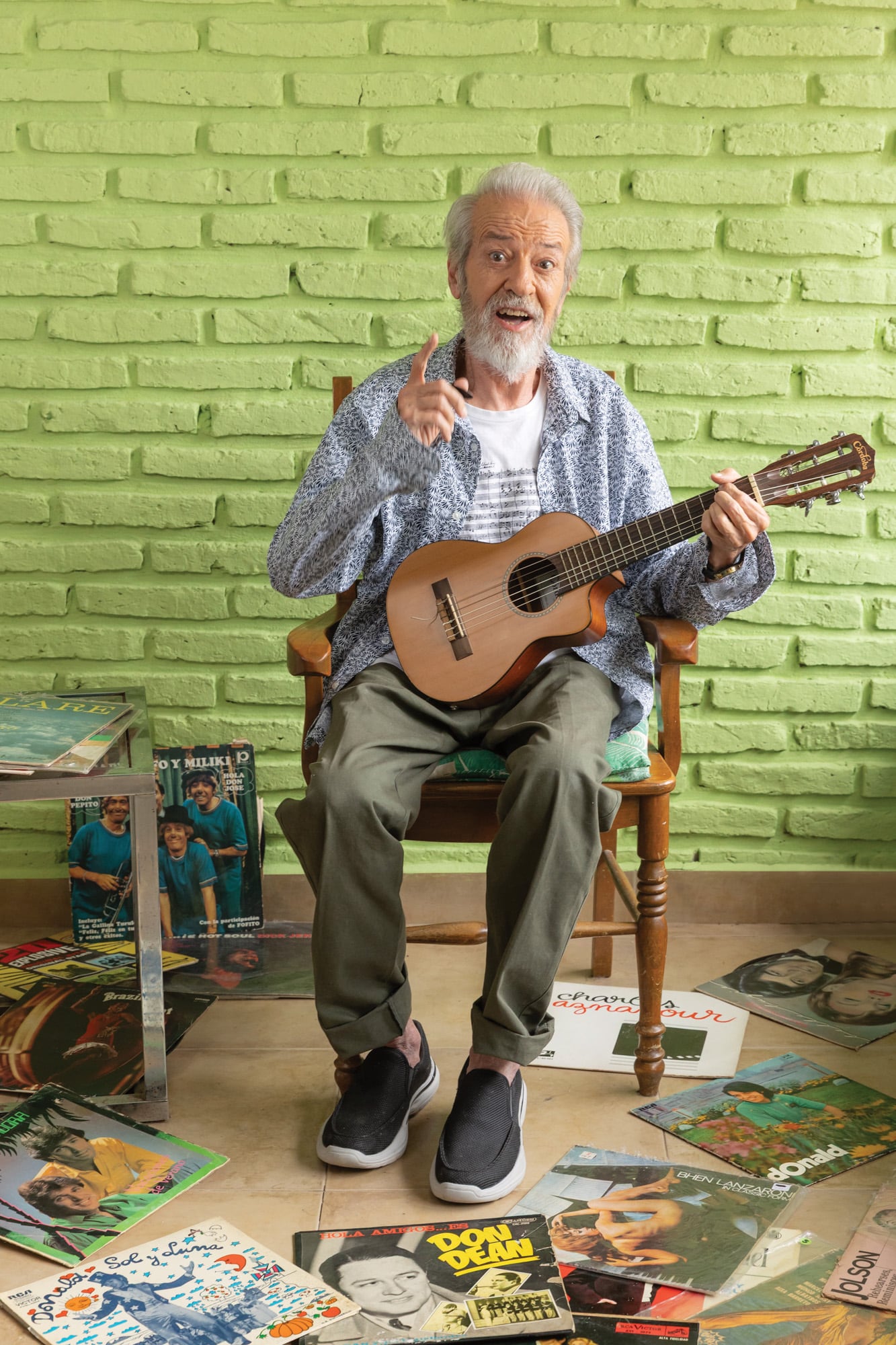 Donald, en el home studio que armó al lado de su habitación