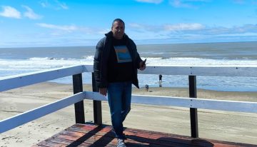 Se enamoró de Argentina, no le importó dejar la medicina para ser albañil, y hoy ejerce su vocación con éxito:  “Un hermoso virus”