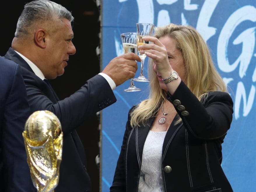 Karina Milei y Chiqui Tapia en Paraguay