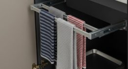 Adiós a los repasadores colgados en la puerta del horno: la nueva tendencia práctica para guardarlos en 2026