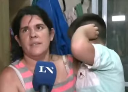 Paola, vecina de Villa Ballester, que contó los destrozos que sufrió por la inundación y cómo la situación afectó a su hijo con TEA