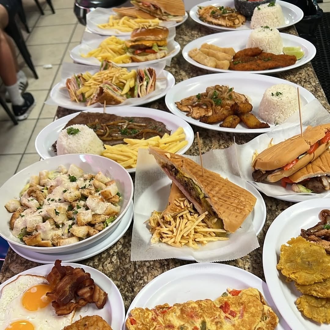 Las Palmas era una cafetería cubana de Miami que debió cerrar por la falta de turismo y por el temor de la comunidad latina a las deportaciones