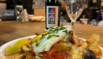 El bodegón de 1914 que se mantiene vigente con sus platos voluminosos y una especialidad muy original