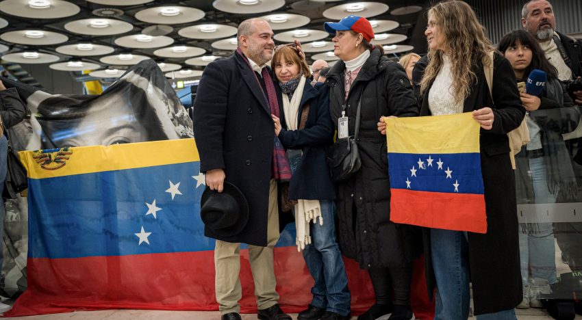 Últimas noticias de Venezuela tras la detención de Maduro, en directo | Pedro Sánchez reivindica “una transición pacífica y liderada por los propios venezolanos” tras hablar con Delcy Rodríguez