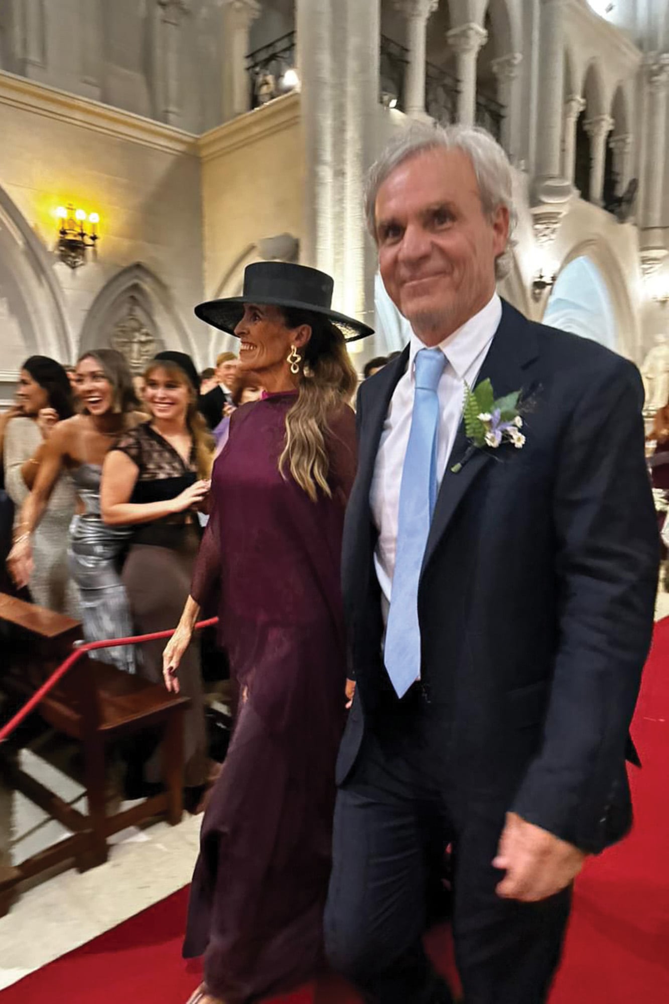 Ignacio Bosch y su mujer, Luisa Mackinnon, quien llevó un diseño by T.ba Brides