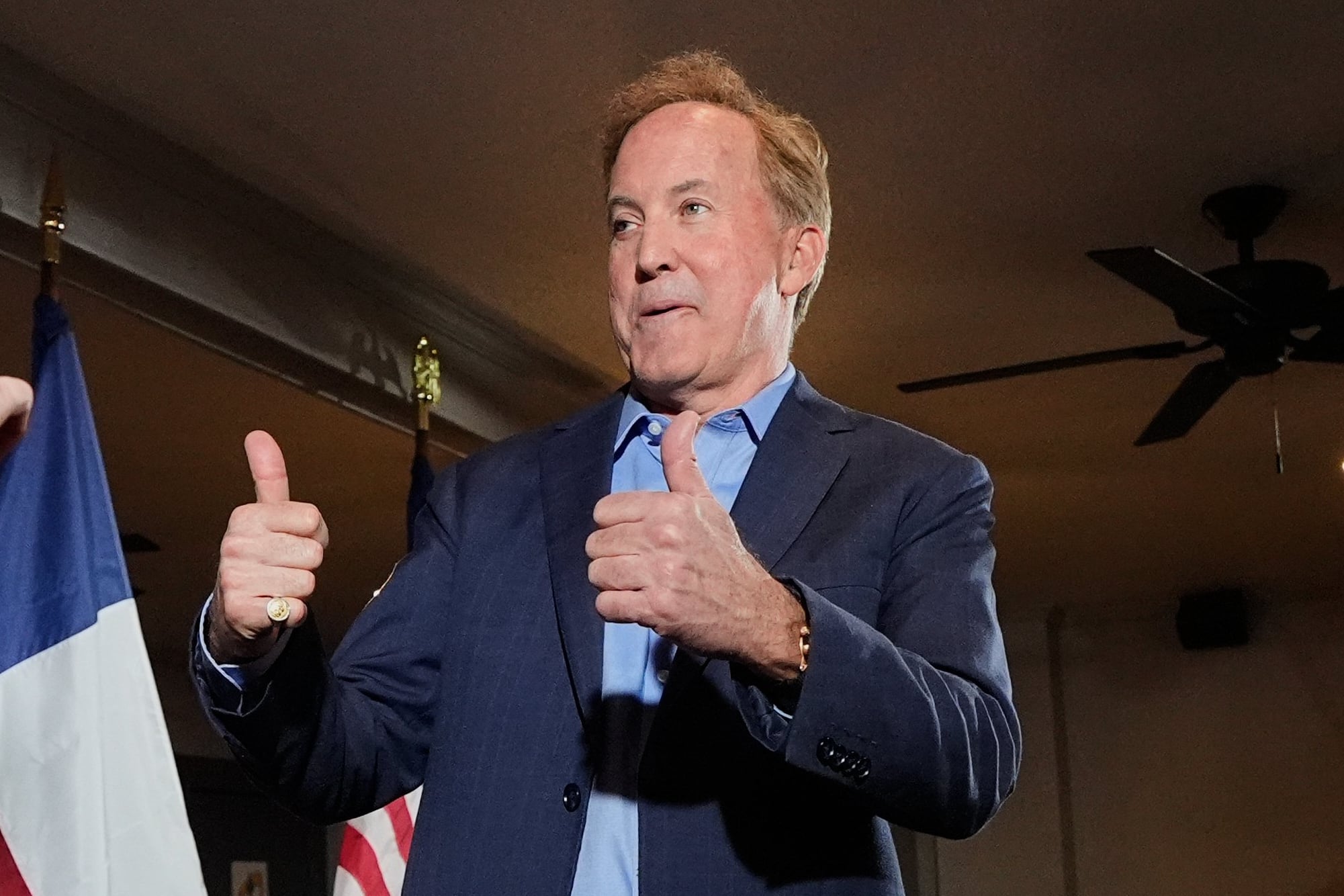 Ken Paxton apoya las restricciones para que algunos países no puedan comprar tierras en Texas