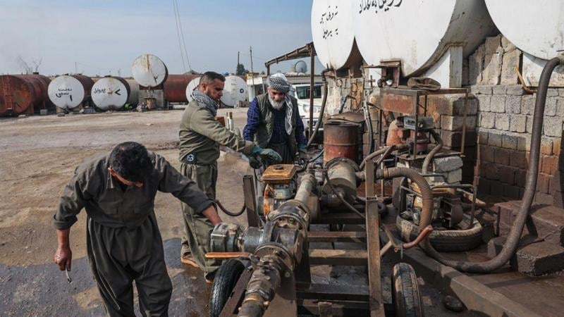 Los productores de petróleo de Oriente Medio enfrentaron desafíos significativos debido al bloqueo del estrecho de Ormuz a causa del conflicto