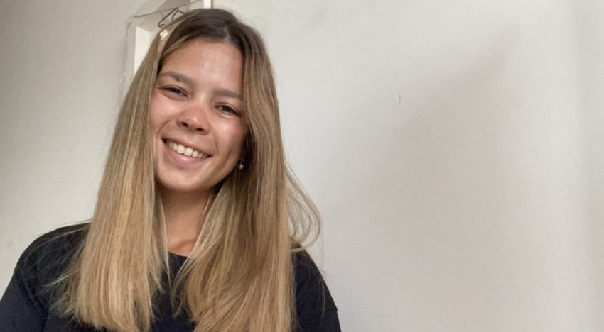 Con mareos y temblores, a los 20 sufrió mala praxis y tuvo que aprender a caminar, comer y bañarse: “Era capaz de renacer”