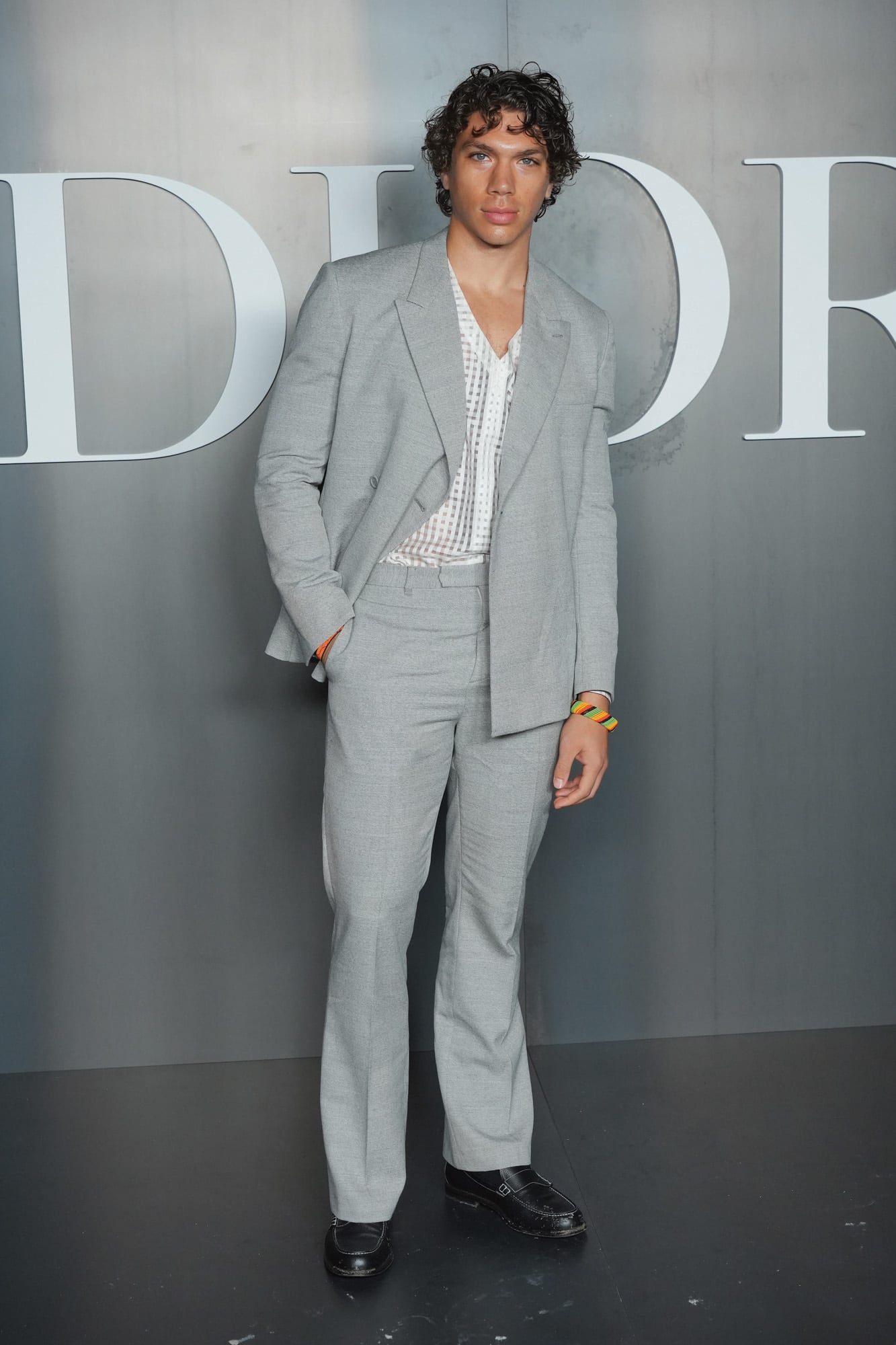 Elias dijo presente en el desfile de la temporada otoñoinvierno 2025/2026 de Dior Homme en el Paris Fashion Week