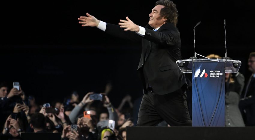 Javier Milei calificó de “impresentable” a Pedro Sánchez y volvió a apuntar contra Madanes Quintanilla