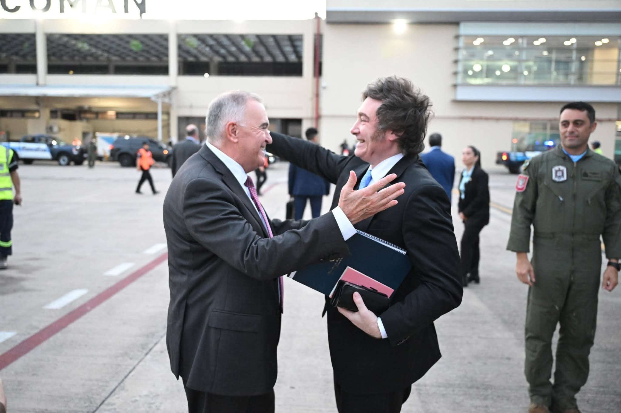 Osvaldo Jaldo recibió a Javier Milei en Tucumán