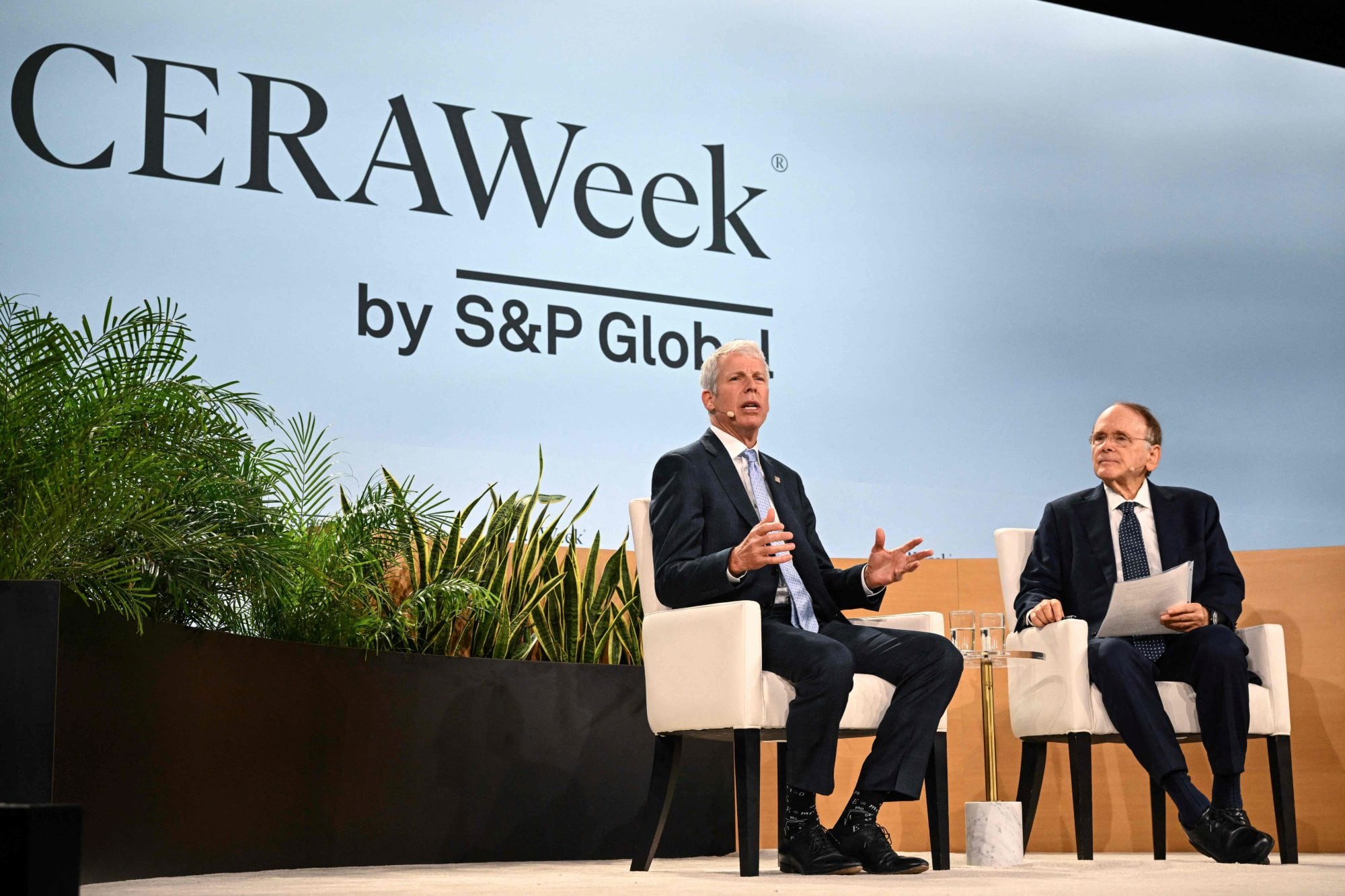 La Argentina, en la cumbre global de energía: la presencia de Rocca, el elogio del CEO de Chevron y algunos reclamos subterráneos al Gobierno.