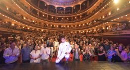 Martín Savi, el tenor que emocionó al Papa Francisco, deslumbró en el Teatro Avenida: las fotos