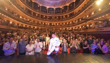 Martín Savi, el tenor que emocionó al Papa Francisco, deslumbró en el Teatro Avenida: las fotos
