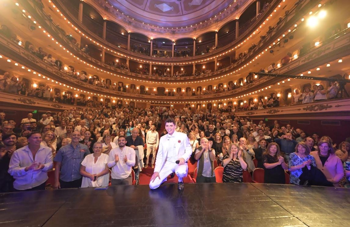 Martín Savi brilló en el Teatro Avenida (Foto: Prensa)