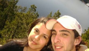 Se conocieron en el colegio, se plantearon salir con otras parejas y tomaron una decisión: “Se nos pasó la vida”