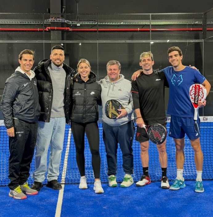 De izquierda a derecha: Antonio Arenas, Ezequiel Garay, Maribel Nadal, Carlos Pozzoni, Franco Stupaczuk y Juan Lebrón, en PadelG24