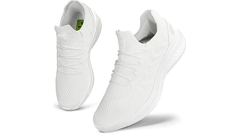 Zapatillas deportivas.