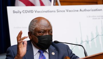 En Carolina del Sur: es mayor que Joe Biden, se niega a renunciar y quiere la reelección en el Congreso