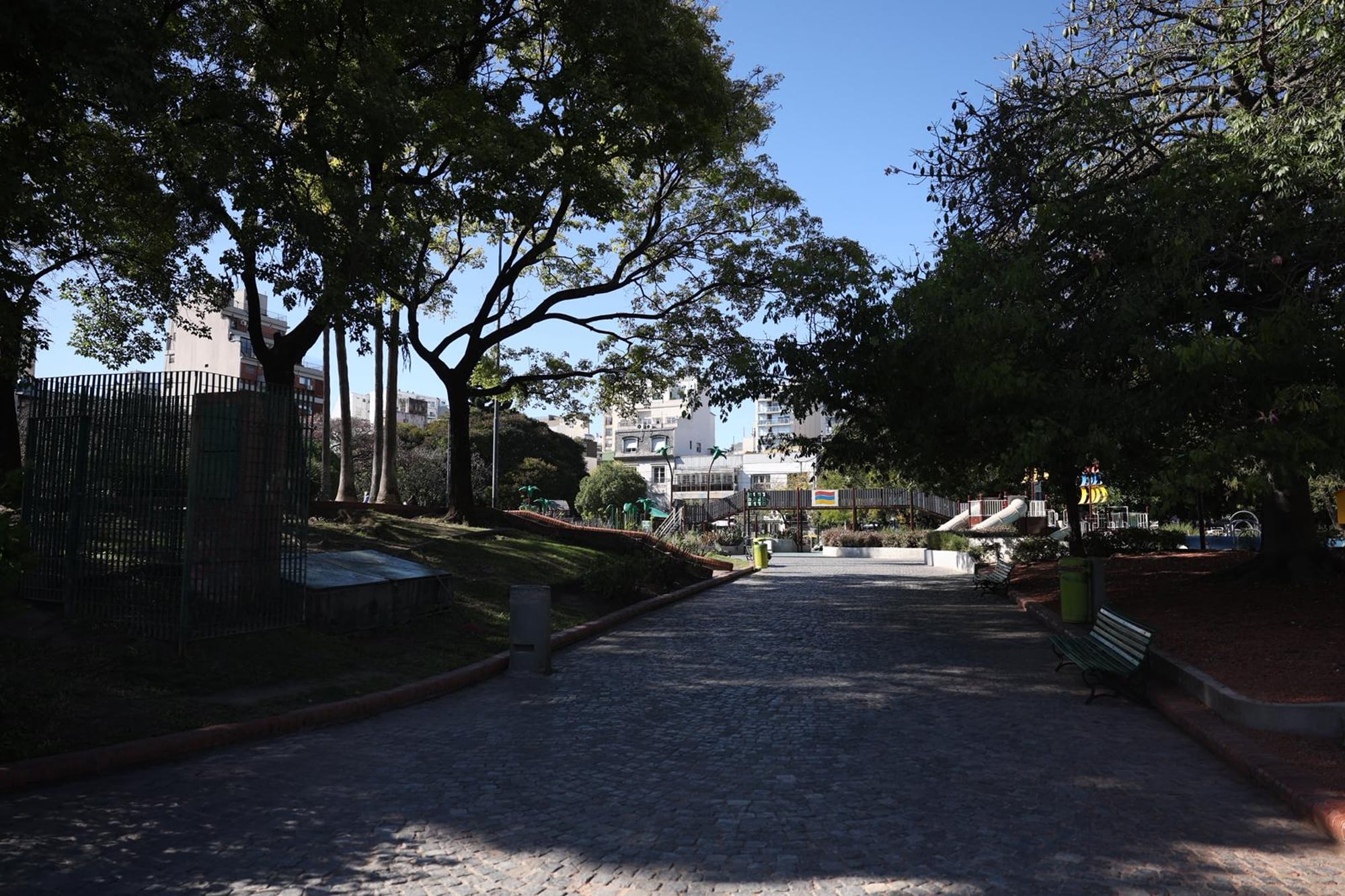 Malestar de los vecinos de Palermo por la construcción de una cochera subterránea en plaza Armenia.