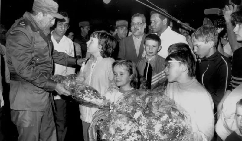 A 40 años de Chernóbil: la historia de los niños que curaron sus heridas nucleares en las playas de Cuba