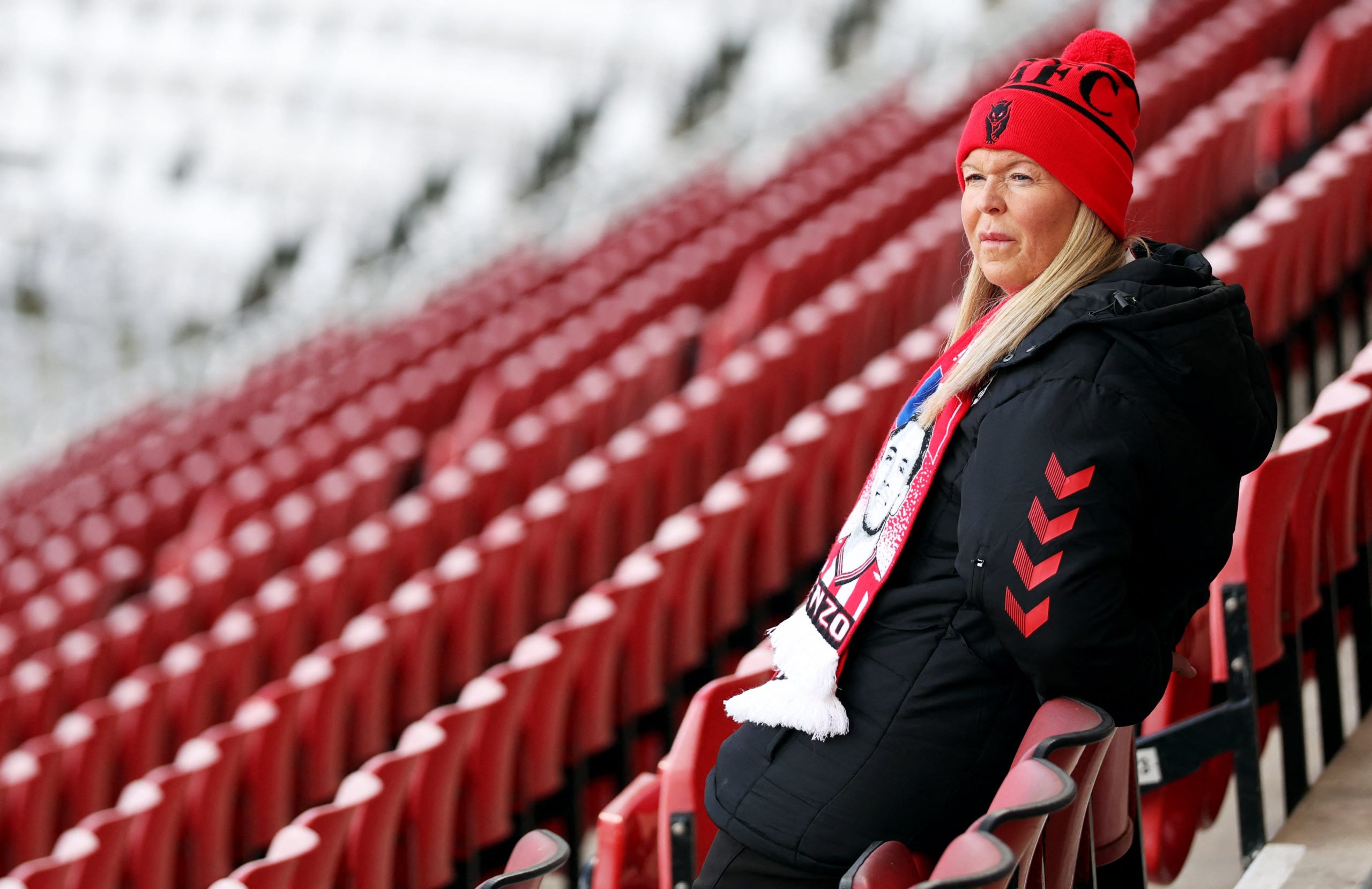 Sunderland vs Tottenham por la fecha 32 de la Premier League del 2026.