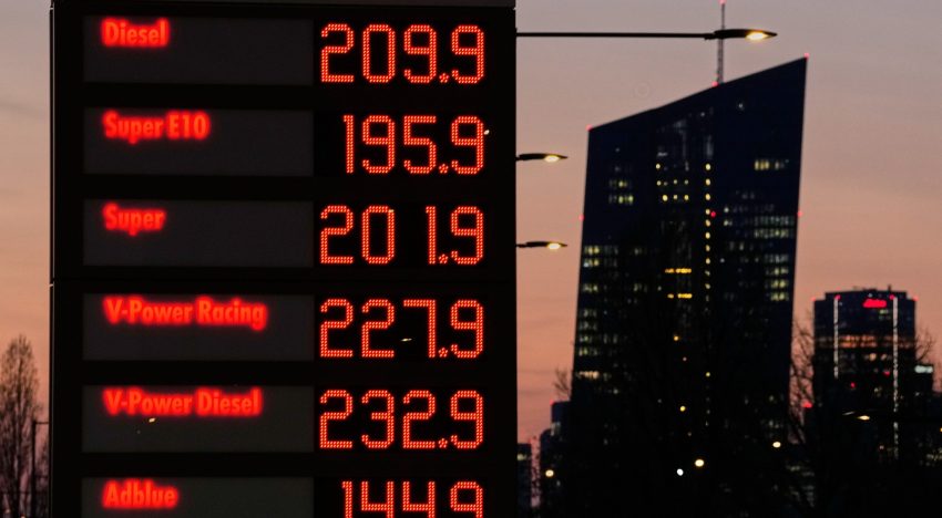 Aumento de la nafta: qué lugar ocupa la Argentina en medio de la tensión en Medio Oriente