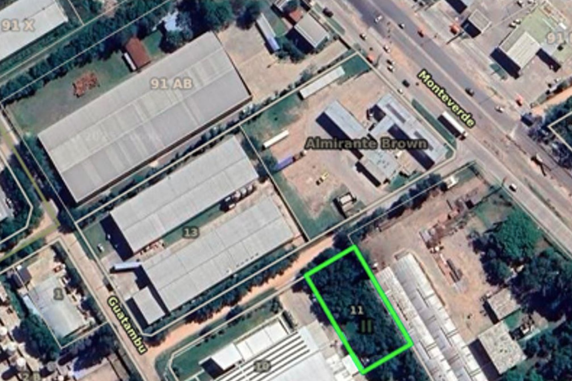 El último terreno en la zona- de 1800 m2- se encuentra sobre la calle Cafferata, a 100 metros de la Ruta Provincial 4 