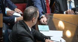 Manuel Adorni en el Congreso, en vivo: la exposición en Diputados, minuto a minuto