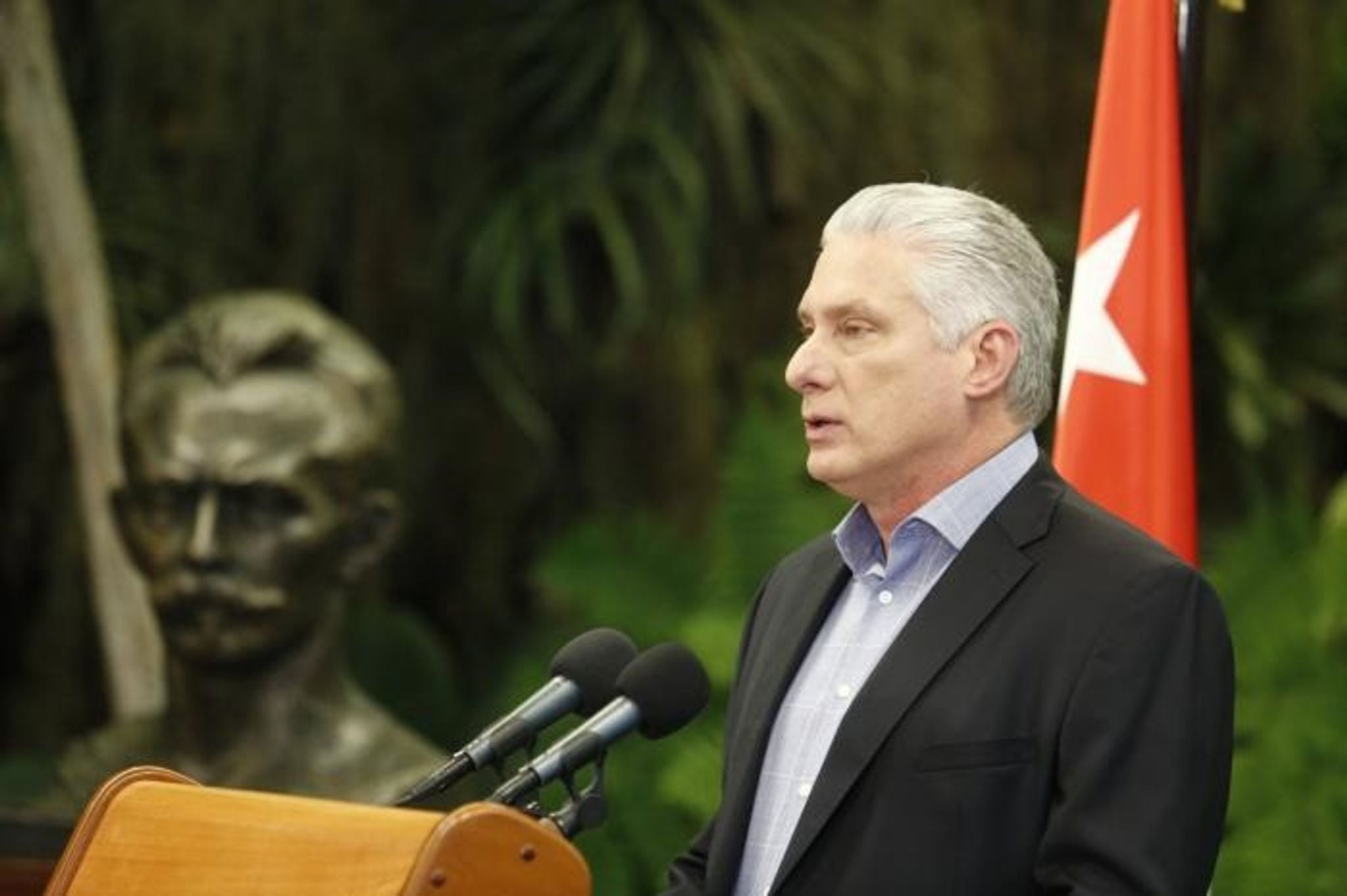 “Si tenemos que morir, lo haremos para prevenir la invasión de Estados Unidos”: enfatizó el presidente de Cuba.