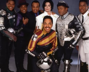 En 2001, los seis hermanos actuaron juntos en el Madison Square Garden durante dos noches