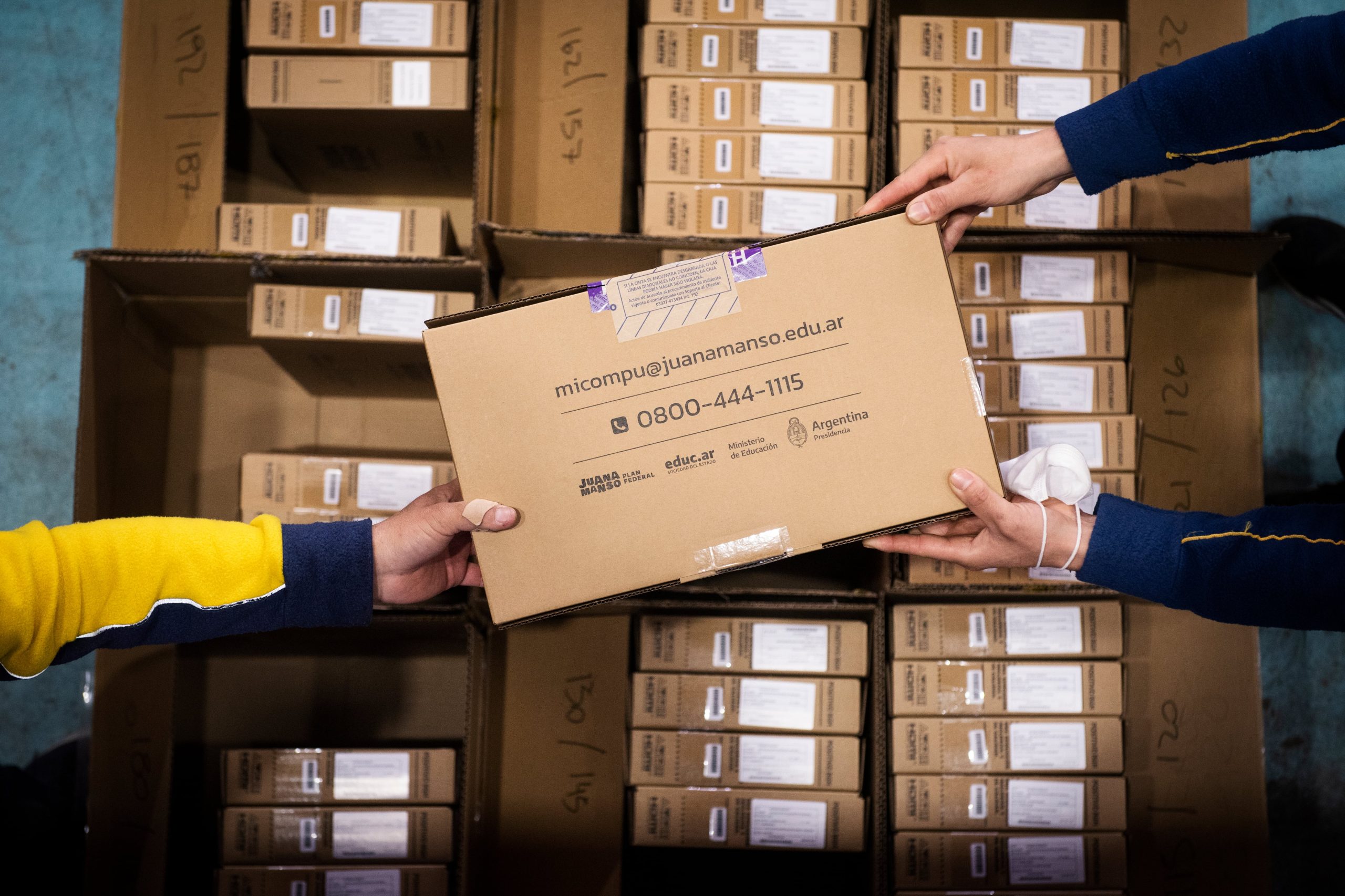 El Día del Trabajador de Correos y Telecomunicaciones en la Argentina se celebra el 7 de abril