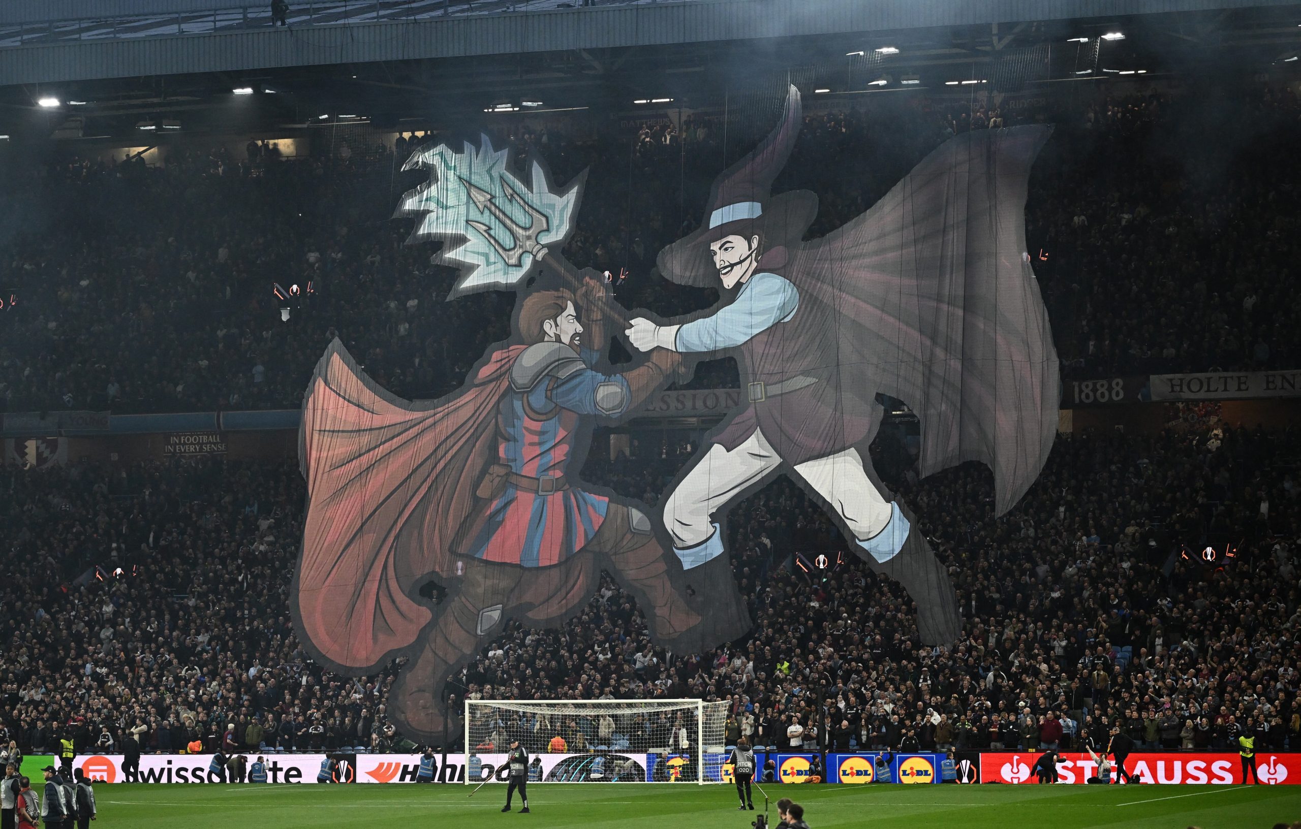 Aston Villa vs Bologna por los cuartos de final de la UEFA Europa League del 2026.