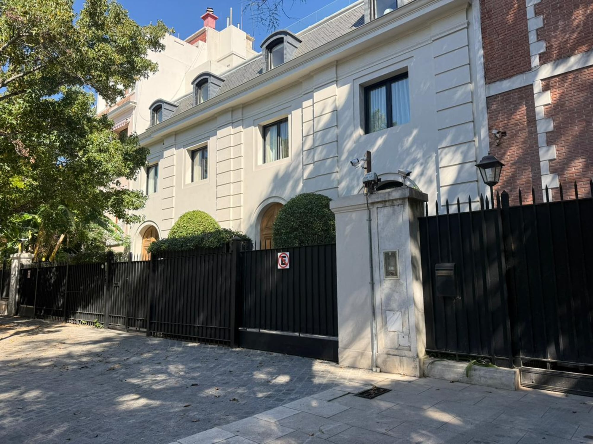 La casa que compró Peter Thiel en Barrio Parque 