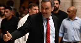 Manuel Adorni ensayó y recorrió el recinto de Diputados en la previa al informe que dará el miércoles