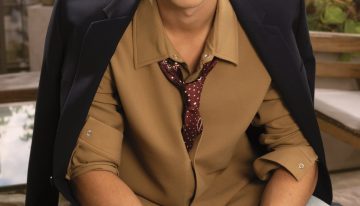 Tiene 21 años, es hijo de una top model y además de brillar en las pasarelas, debutará como actor con Cris Morena