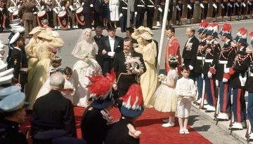 Grace Kelly y Rainiero III. La fabulosa boda que unió Hollywood y la realeza y cambió la historia del principado de Mónaco hace 70 años