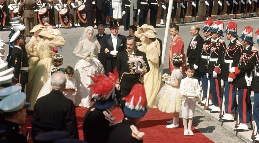 Grace Kelly y Rainiero III. La fabulosa boda que unió Hollywood y la realeza y cambió la historia del principado de Mónaco hace 70 años