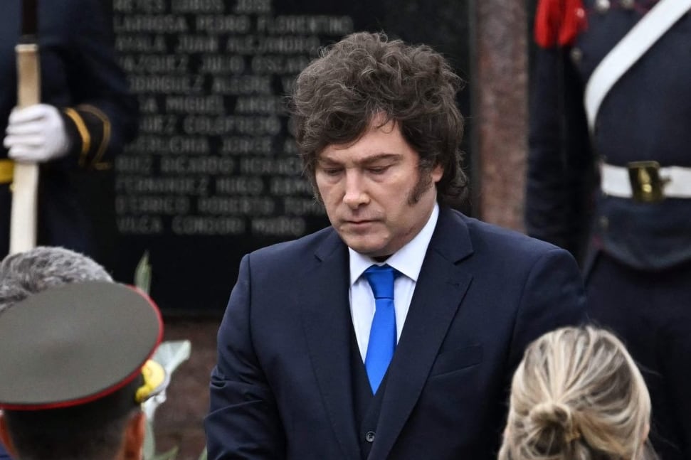 El presidente Javier Milei en una ceremonia para conmemorar la guerra por las Islas Malvinas 