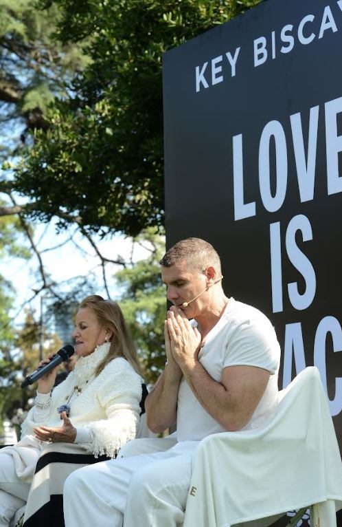 La meditación guiada se hizo en el Rosedal (Foto: Prensa)