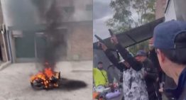 Tiros al aire, alcohol y fuego: la despedida tumbera a un joven que fue asesinado en Neuquén