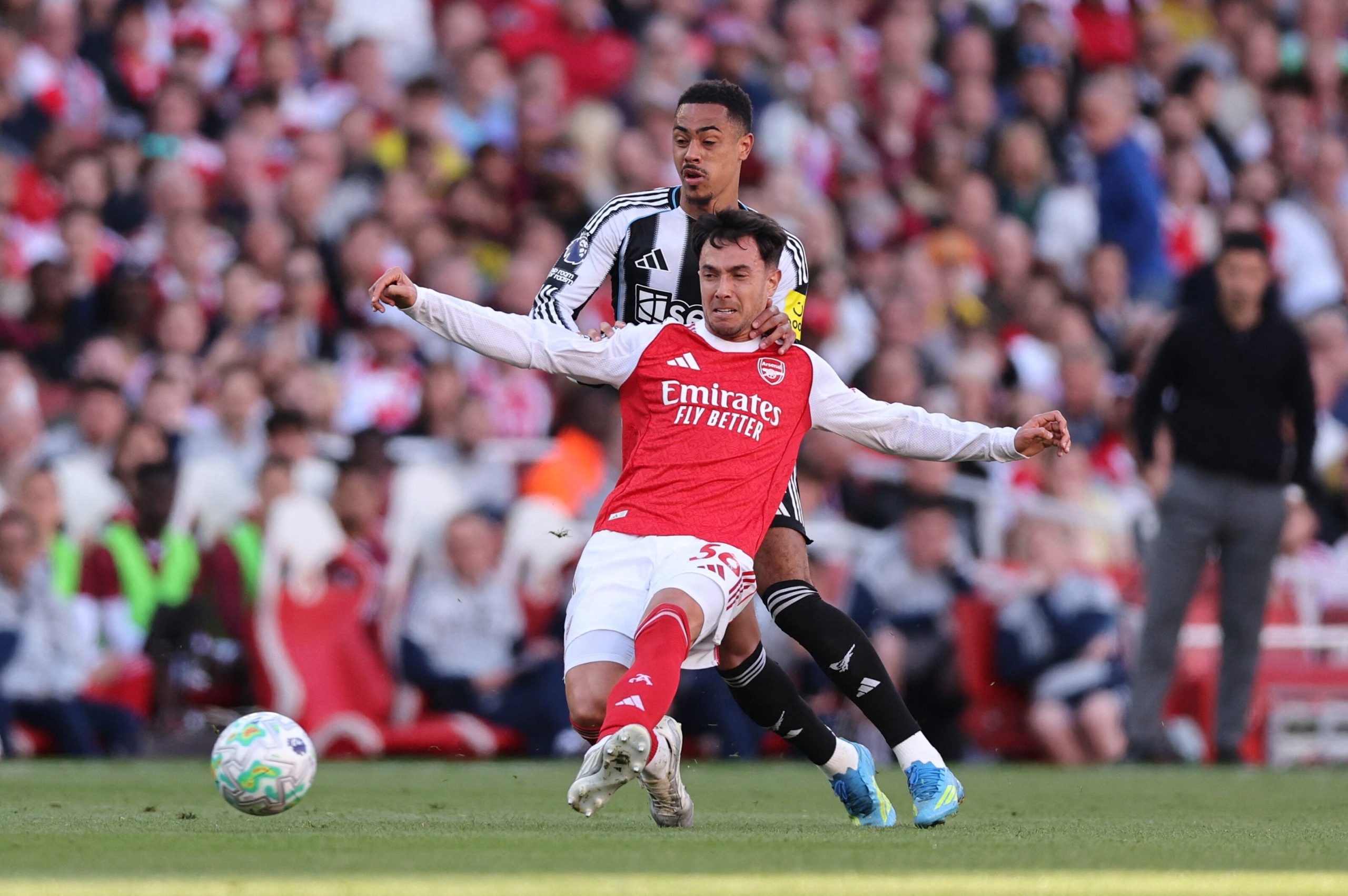 Arsenal vs Newcastle por la fecha 34 de la Premier League del 2026.