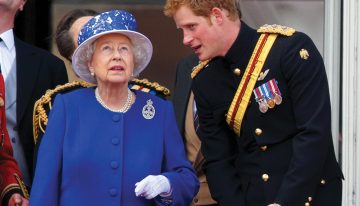 Isabel II, nuevas revelaciones. La verdadera causa de muerte del príncipe Felipe, lo que la ponía furiosa de su marido y su pelea con Harry